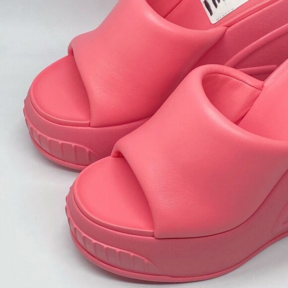 Fendi Leather Wedge Sandals size 37 - Picture 6 of 15